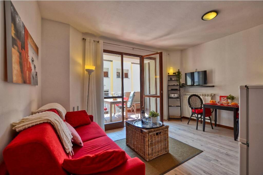 אקסריה Gezellig Appartement Met Gedeeltelijk Meerzicht מראה חיצוני תמונה